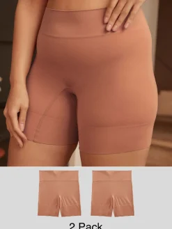 - Verpakking van 2 naadloze irritatiewerende shorts*Next