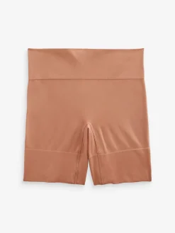 - Verpakking van 2 naadloze irritatiewerende shorts*Next