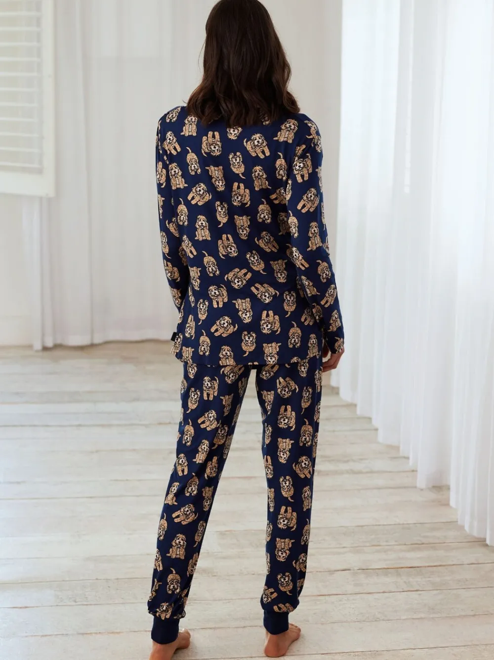 Lange pyjamaset met cockapoo-print en ronde hals*Chelsea Peers Sale