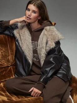 - Compact Cosy Graphic Long Sleeve Hoodie*Next New