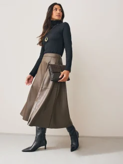 - Crossbodytas met imitatie krokodillenleer*Next Sale