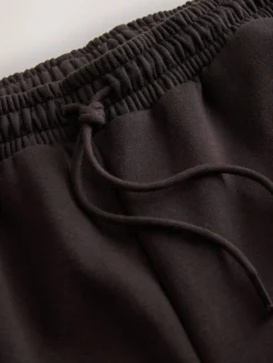 - Essentiële jersey joggingbroek met manchetten*Next Sale