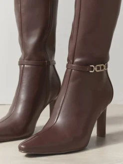 - Forever Comfort® - Kniehoge laarzen met hak en hardware*Next Sale