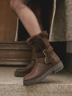 - Forever Comfort® enkellaarzen met dubbele gesp en voering van imitatiebont*Next Online