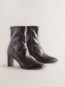 - Forever Comfort® enkellaarsjes met ronde neus*Next Clearance