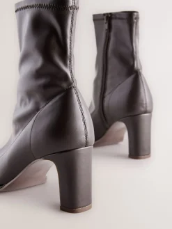 - Forever Comfort® enkellaarsjes met ronde neus*Next Clearance