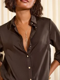 - satijnen overhemd met knopen*Friends Like These New