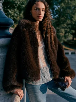 - Jack met rits en imitatiebont*Next Online