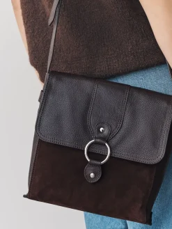 Chocoladebruin - Leren messenger-tas met vak*Next Sale