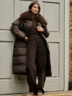Chocoladebruin - Premium Longline Padded Coat with Faux Fur Collar*Next Best