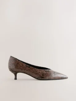 - Puntige lage naaldhakken schoenen*Next Sale