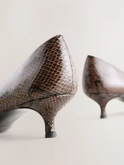 - Puntige lage naaldhakken schoenen*Next Sale