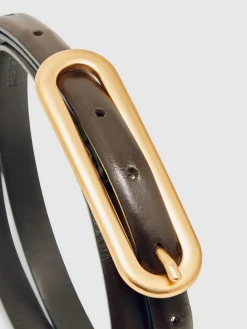 - Chaya smalle leren riem met langwerpige gesp*Reiss Outlet