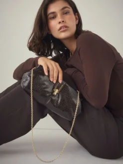 Chocoladebruin - Ruime clutch*Next Outlet