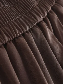 Chocoladebruin - Satijnen broek met wijde pijpen en elastiek in de achterkant*Next Online