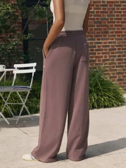 Chocoladebruin - joggingbroek met wijde pijpen*self. Online