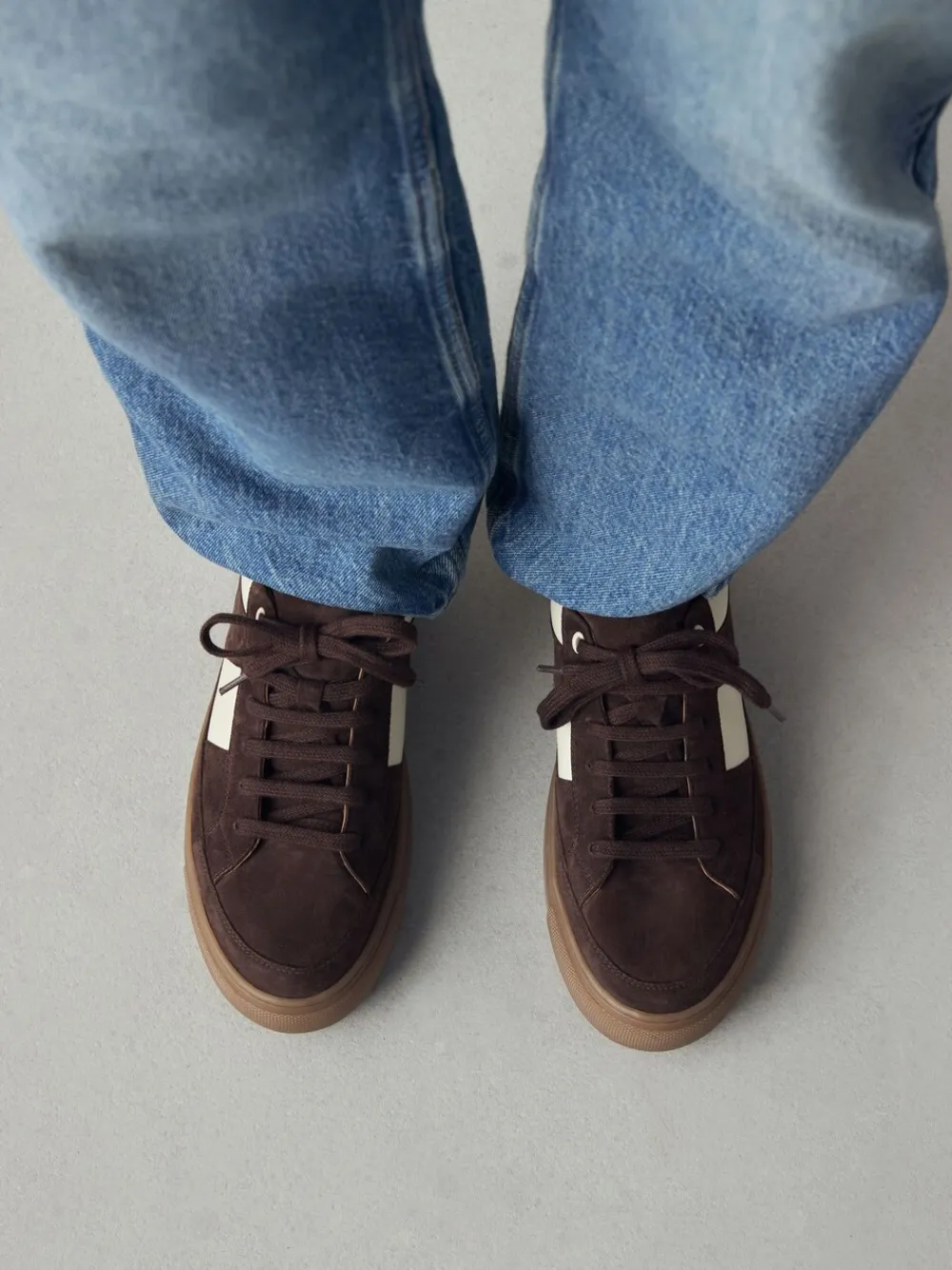 Chocoladebruin suède - Forever Comfort® Leather Chunky Side Stripe Lace Up Trainers*Next