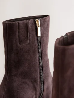 - Forever Comfort® enkellaarsjes met hak en spitse neus*Next Outlet