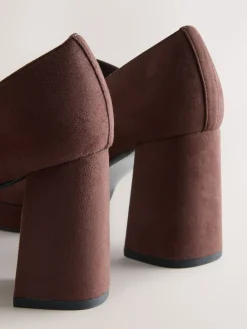 - Forever Comfort® Brogue Mary Jane Platform Blokhakken met Plateauzool*Next Clearance