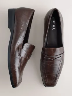 Chocolate Brown Croc Effect - Forever Comfort® - Loafers met vierkante neus*Next Hot