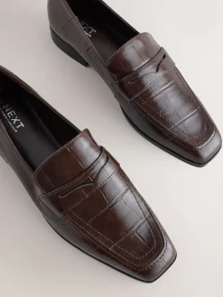 Chocolate Brown Croc Effect - Forever Comfort® - Loafers met vierkante neus*Next Hot