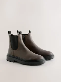 - Forever Comfort® Round Toe Chelsea Boots*Next New