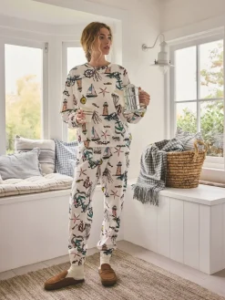 - Pyjama met lange mouwen*Next Clearance