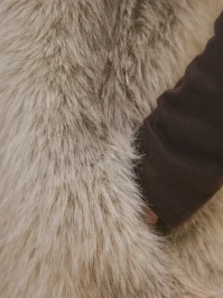 - Gilet van imitatiebont*Next Hot