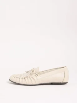 - casual mocassin instappers van imitatieleer met studs*Lipsy Clearance