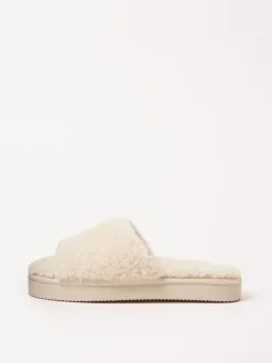 - pantoffels van imitatiebont met plateauzool voor nachtkleding*Lipsy Clearance