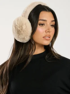 - - Wollige oorwarmers*South Beach Clearance