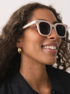 - Vierkante zonnebril*Next Best