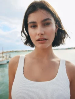 Crème Kreukeltextuur - Bow Back Tummy Control Scoop Swimsuit*Next New