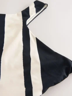 Crèmekleurig/zwart-gestreept - Buikcorrigerend badpak met één schouder*Next