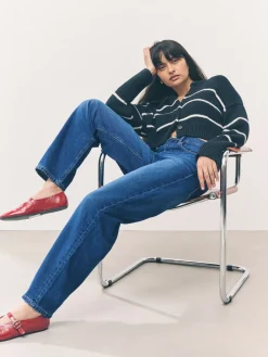 - Jeans met ruime rechte pijpen*Next New