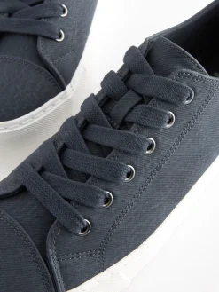 - Gelakte honkbalsneakers*Next Hot