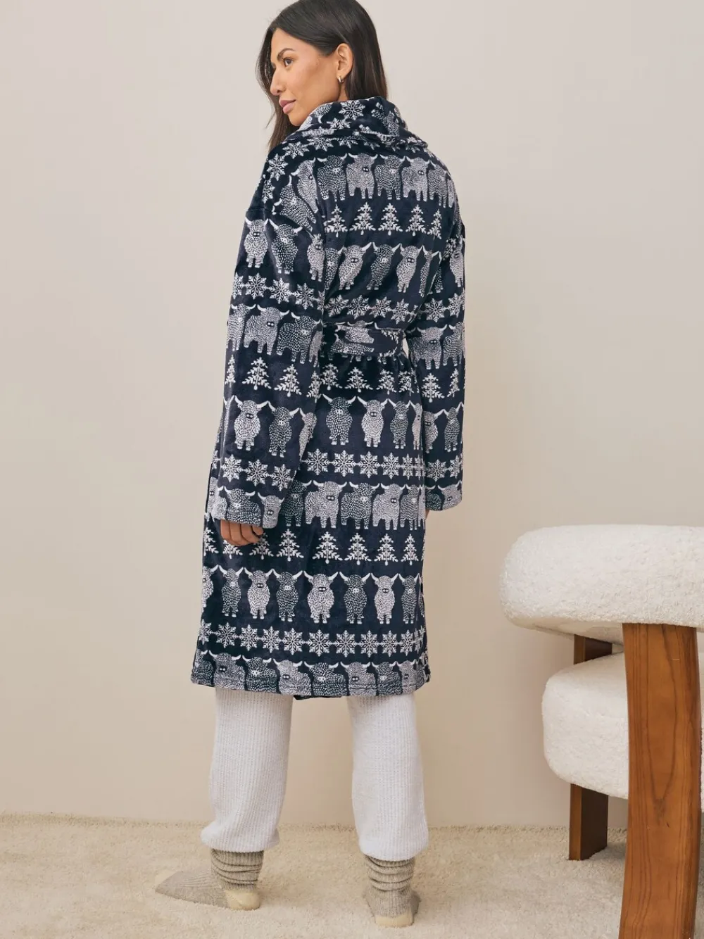 Donkerblauw - Matching Family Christmas Fairisle pattern Hamish The Highland Cow Dressing Gown*Next Discount