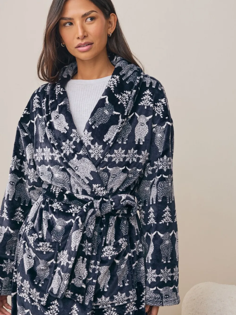 Donkerblauw - Matching Family Christmas Fairisle pattern Hamish The Highland Cow Dressing Gown*Next Discount