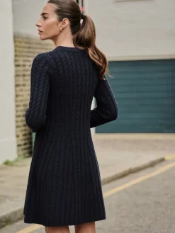 - Mini-trui-jurk met kabelpatroon*Next Outlet