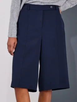 - Modieuze lange shorts*Next Outlet