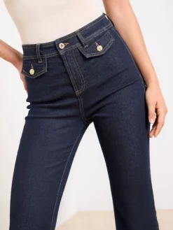 - Glam jeans met wijde pijpen*Lipsy New