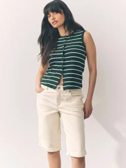 Ecru - Knielange Bermuda denim shorts*Next Sale