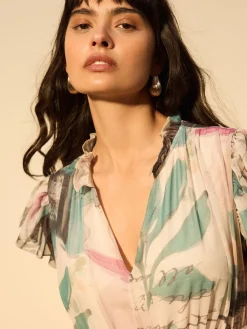 Ecru met bloemenmotief - Halflange geplooide mesh gelegenheidsmaxi-jurk met print en V-hals*Next New