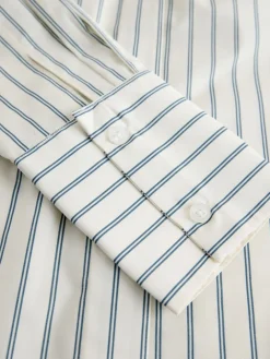 Ecru/marineblauw - Fitted Stretch Essential Long Sleeve Shirt*Next Outlet