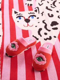 rode/roze muiltjes met oog borduursel*Eleanor Bowmer New