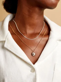 - Ketting met stralende zon*Estella Bartlett Sale
