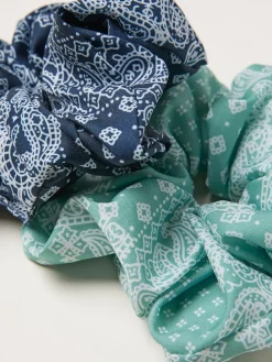 FatFace 2 Pack Bandana Printed Scrunchies*Fat Face Outlet