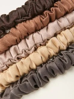 FatFace 5 Pack Plain Satin Scrunchies*Fat Face Clearance