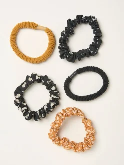 FatFace 5 Pack Sand Garden Scrunchies*Fat Face Discount