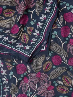 FatFace Leaf Floral Printed Lightweight Scarf*Fat Face Sale